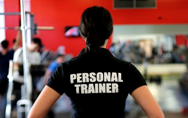 El gimnasio cuenta con un equipo de grandes profesionales  dedicados exlusivamente al cuidado y atención de los clientes. Los profesores brindaran un seguimiento y programaran rutinas para cada uno dependiendo de sus capacidades y objetivos.  